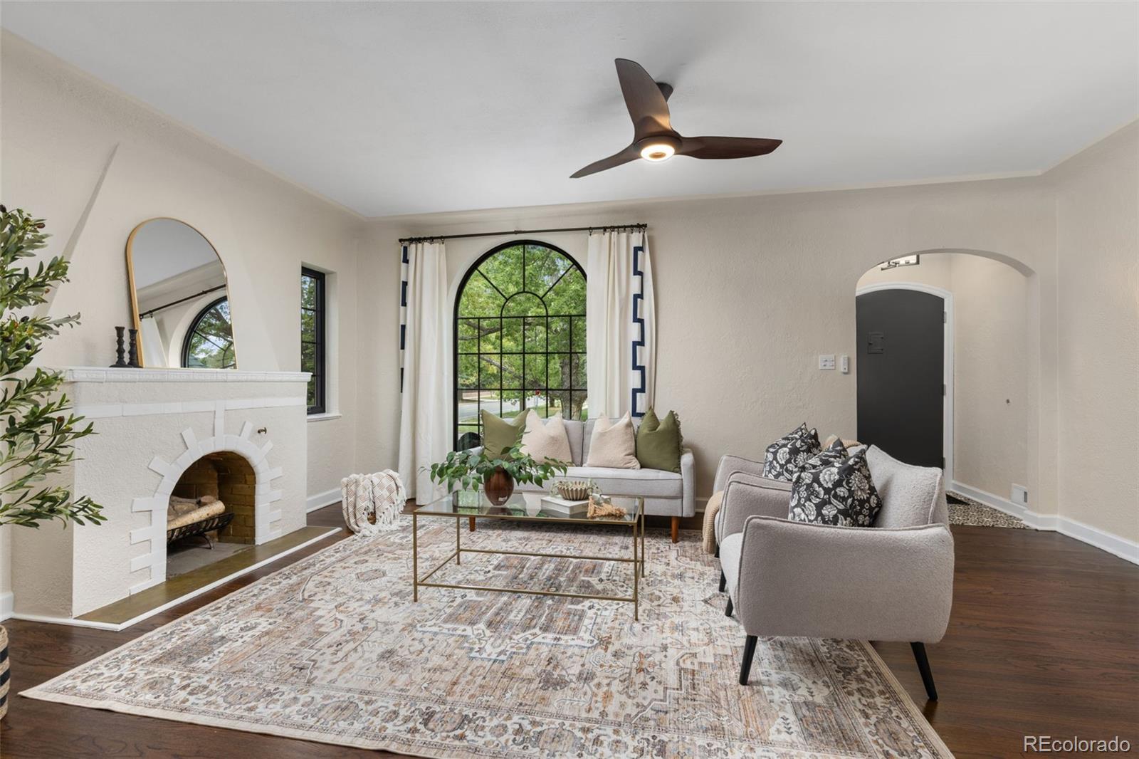 MLS Image #2 for 2585  forest street,denver, Colorado