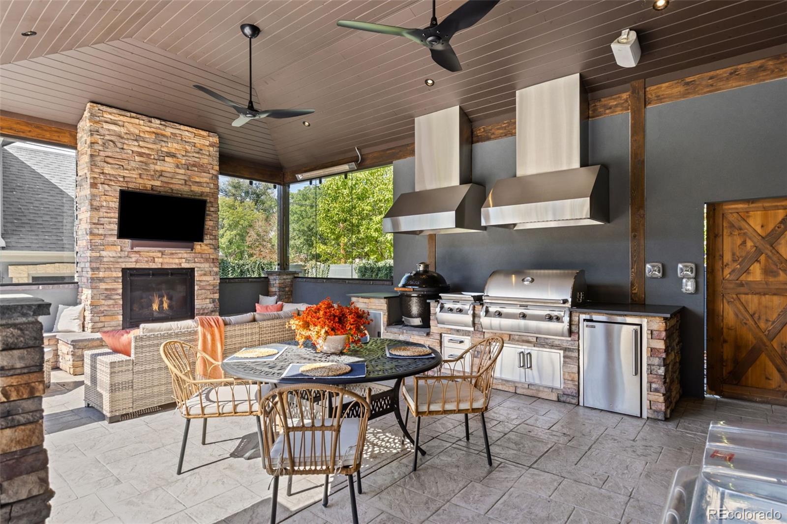 MLS Image #6 for 2585  forest street,denver, Colorado