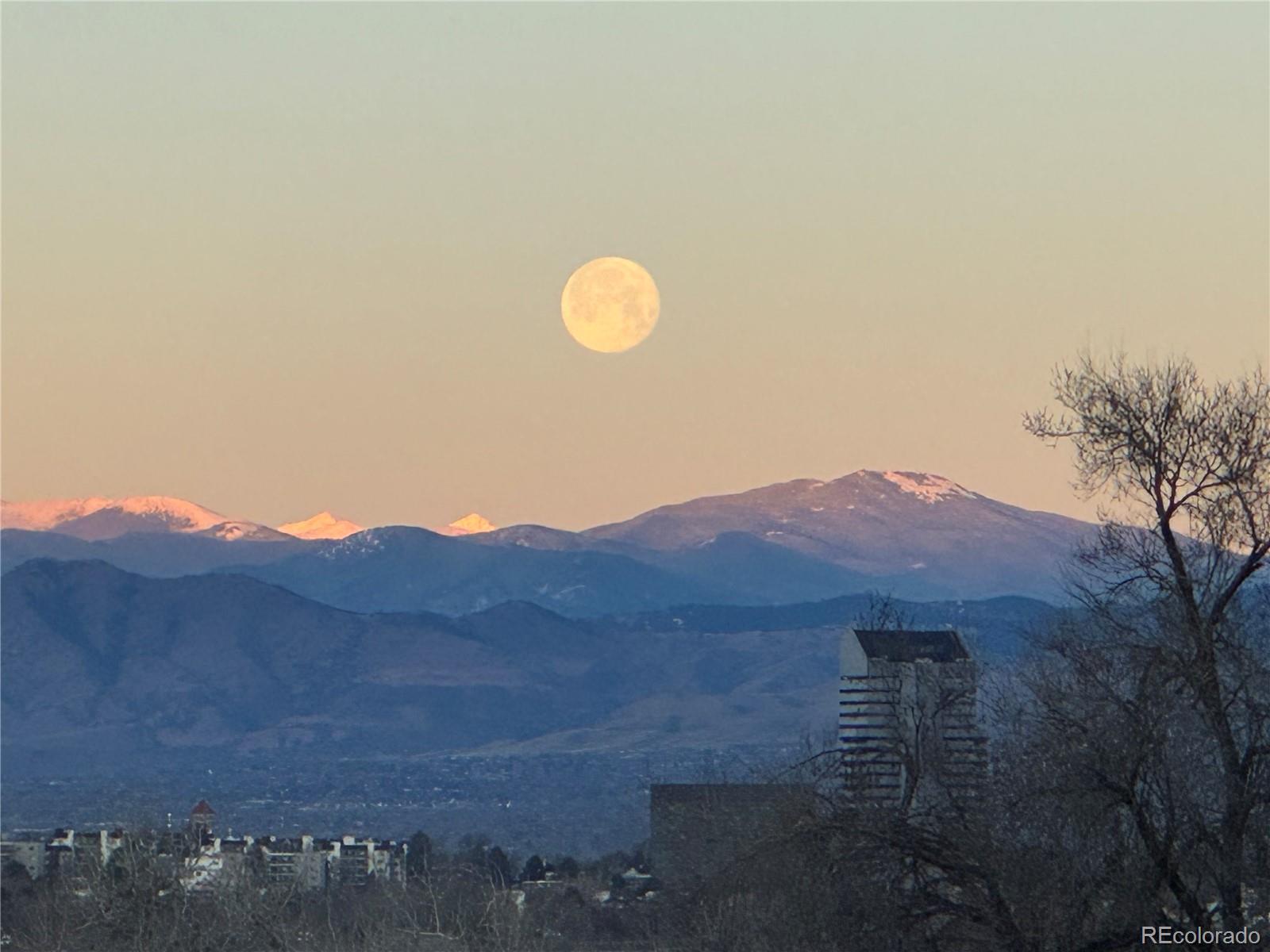 MLS Image #31 for 7877 e mississippi avenue 301,denver, Colorado