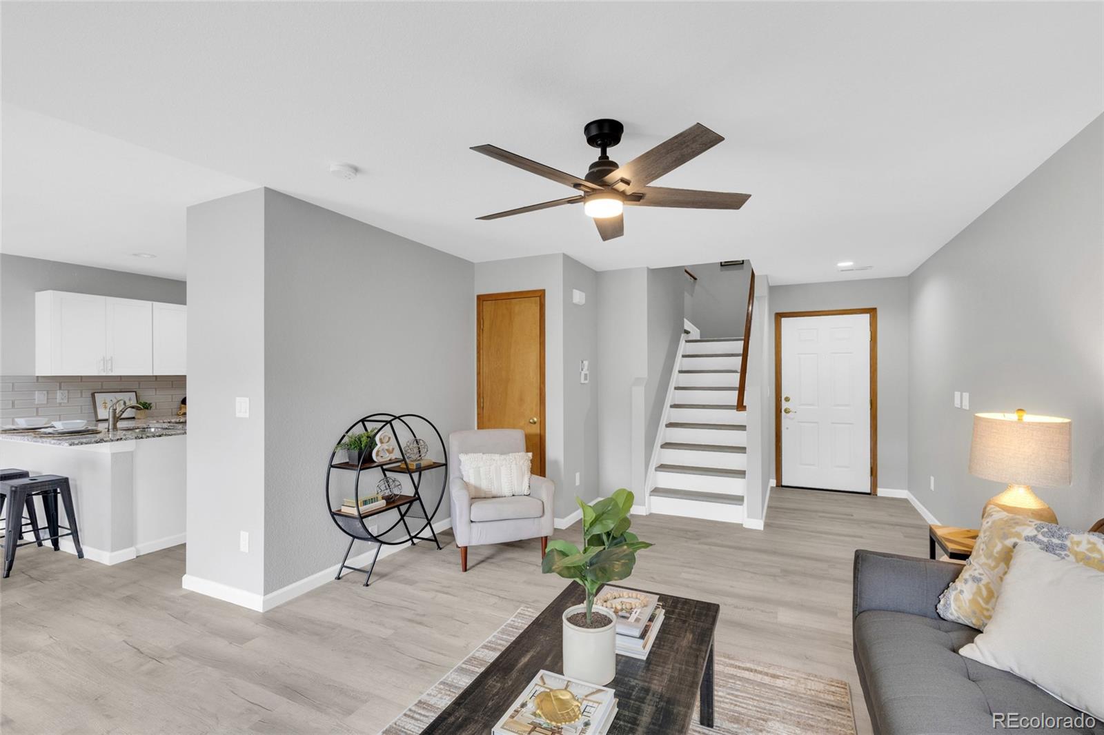 MLS Image #16 for 8053 s kittredge way,englewood, Colorado