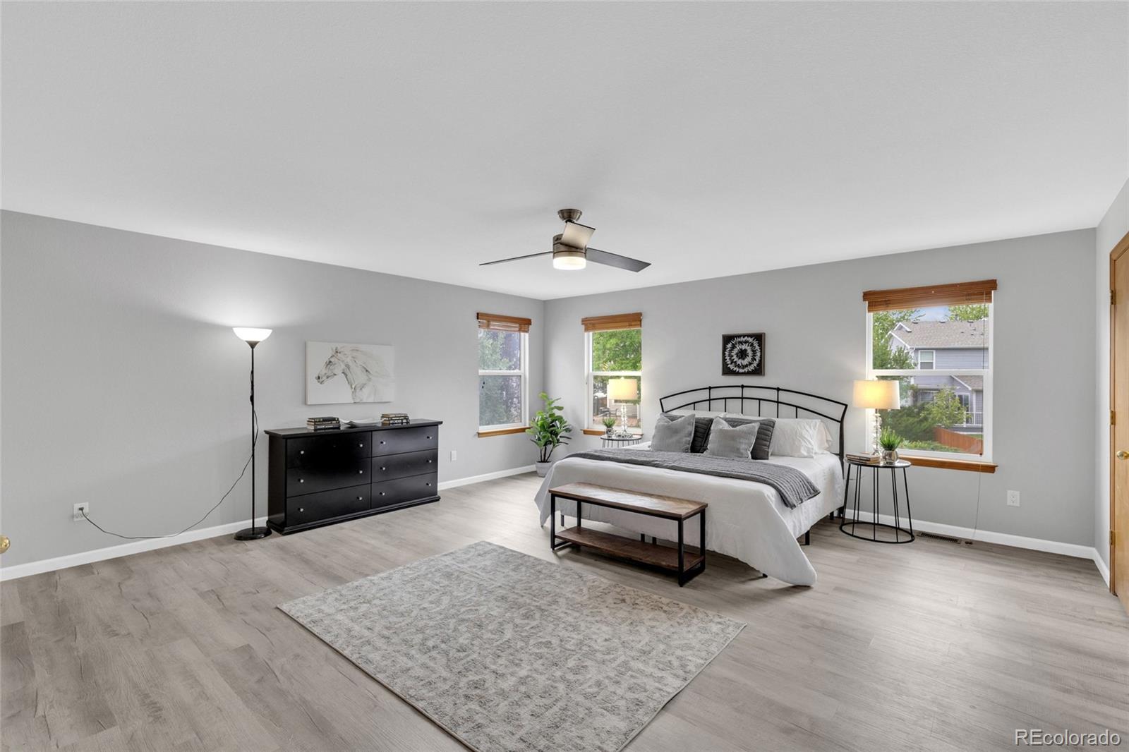 MLS Image #18 for 8053 s kittredge way,englewood, Colorado