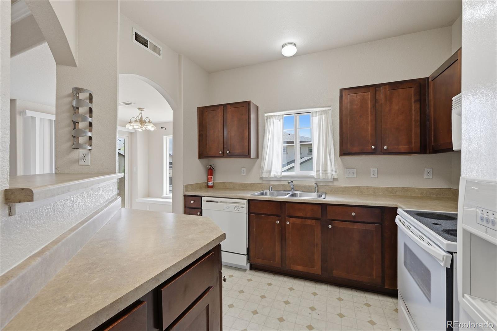 MLS Image #12 for 7125  ash creek heights 103,colorado springs, Colorado