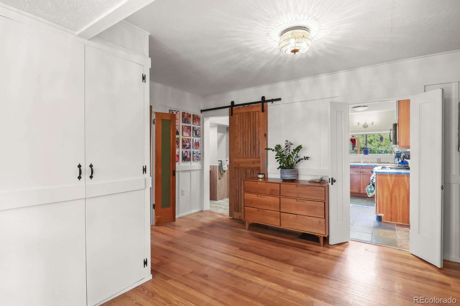 MLS Image #32 for 2005  ridgeway avenue,colorado springs, Colorado
