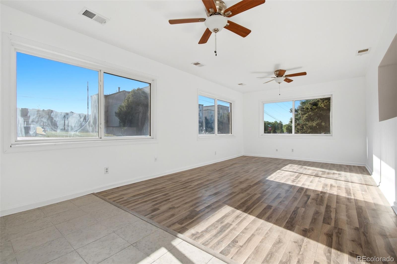 MLS Image #13 for 940  ash court,thornton, Colorado