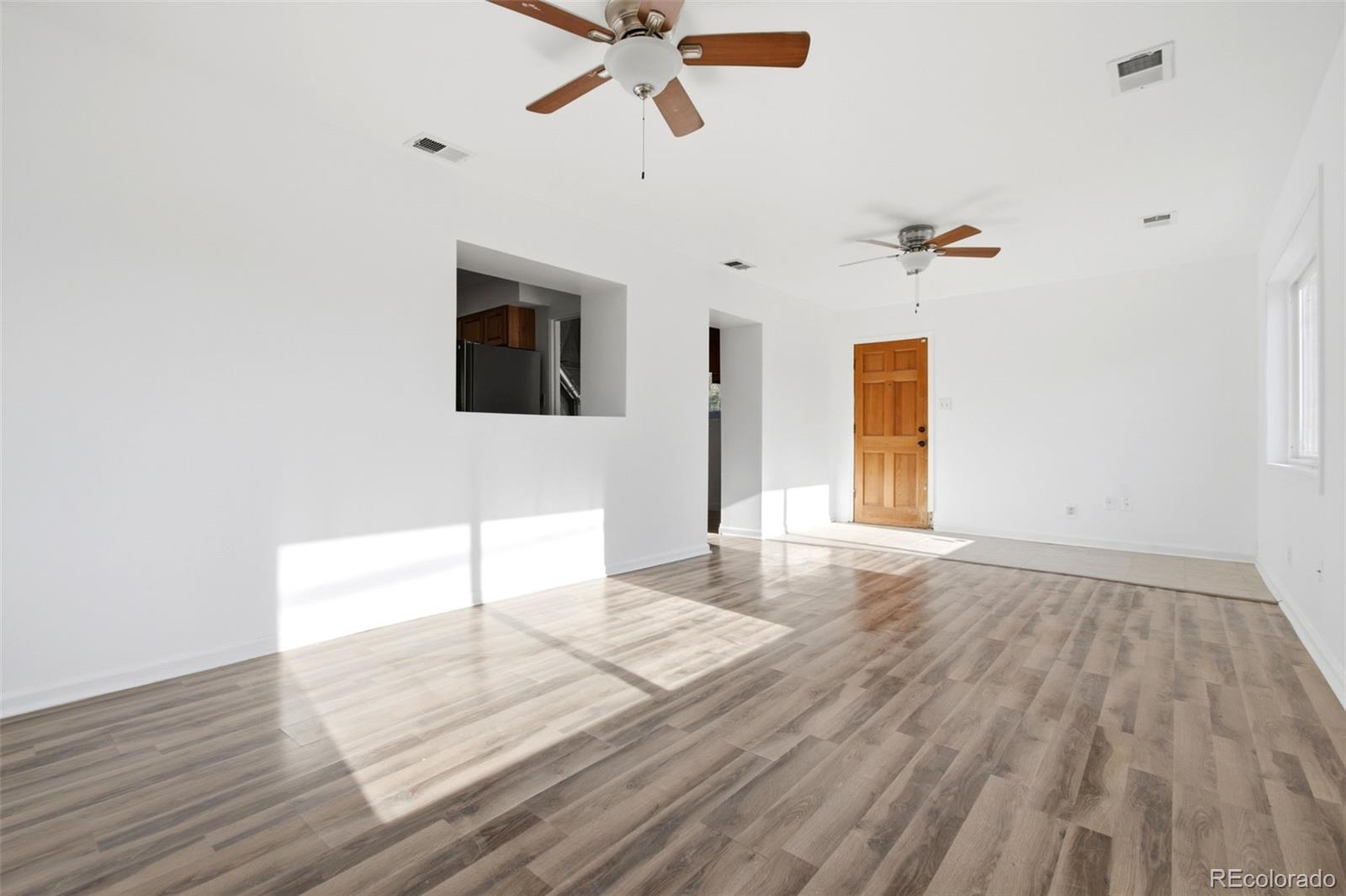 MLS Image #14 for 940  ash court,thornton, Colorado