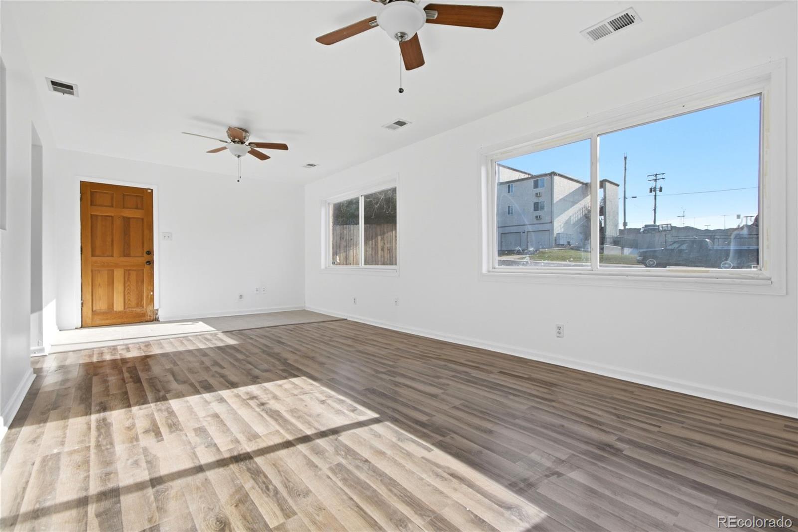 MLS Image #15 for 940  ash court,thornton, Colorado