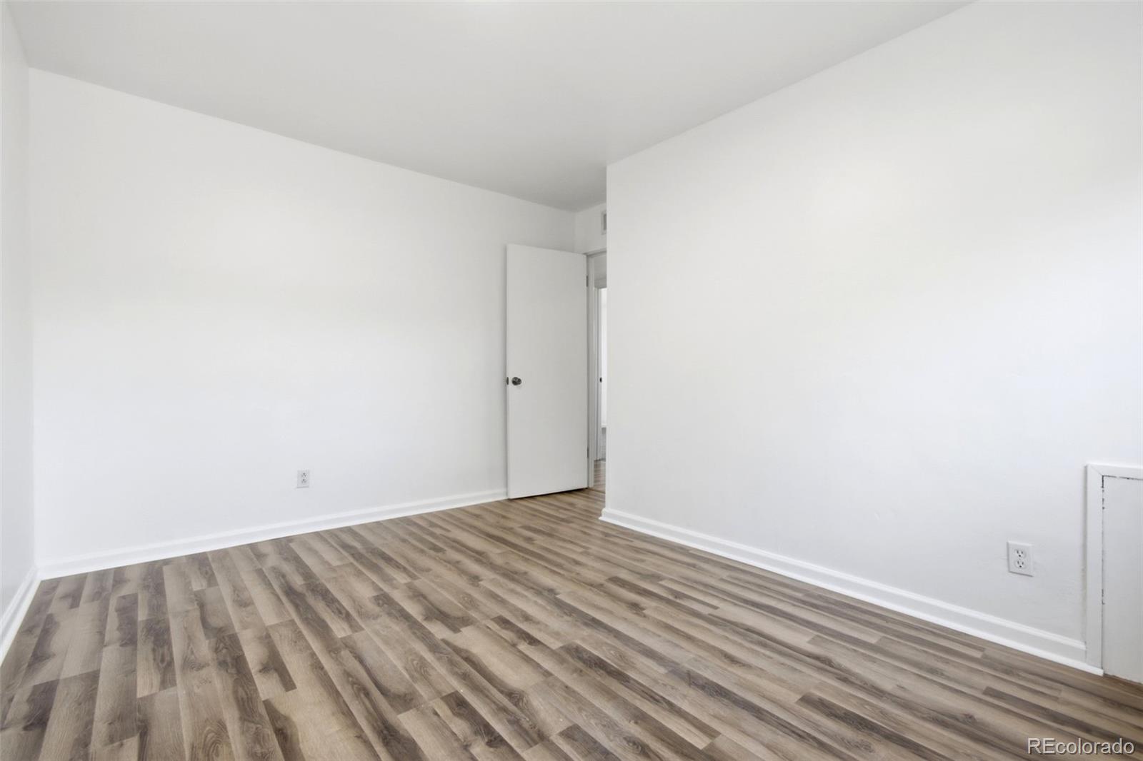 MLS Image #19 for 940  ash court,thornton, Colorado