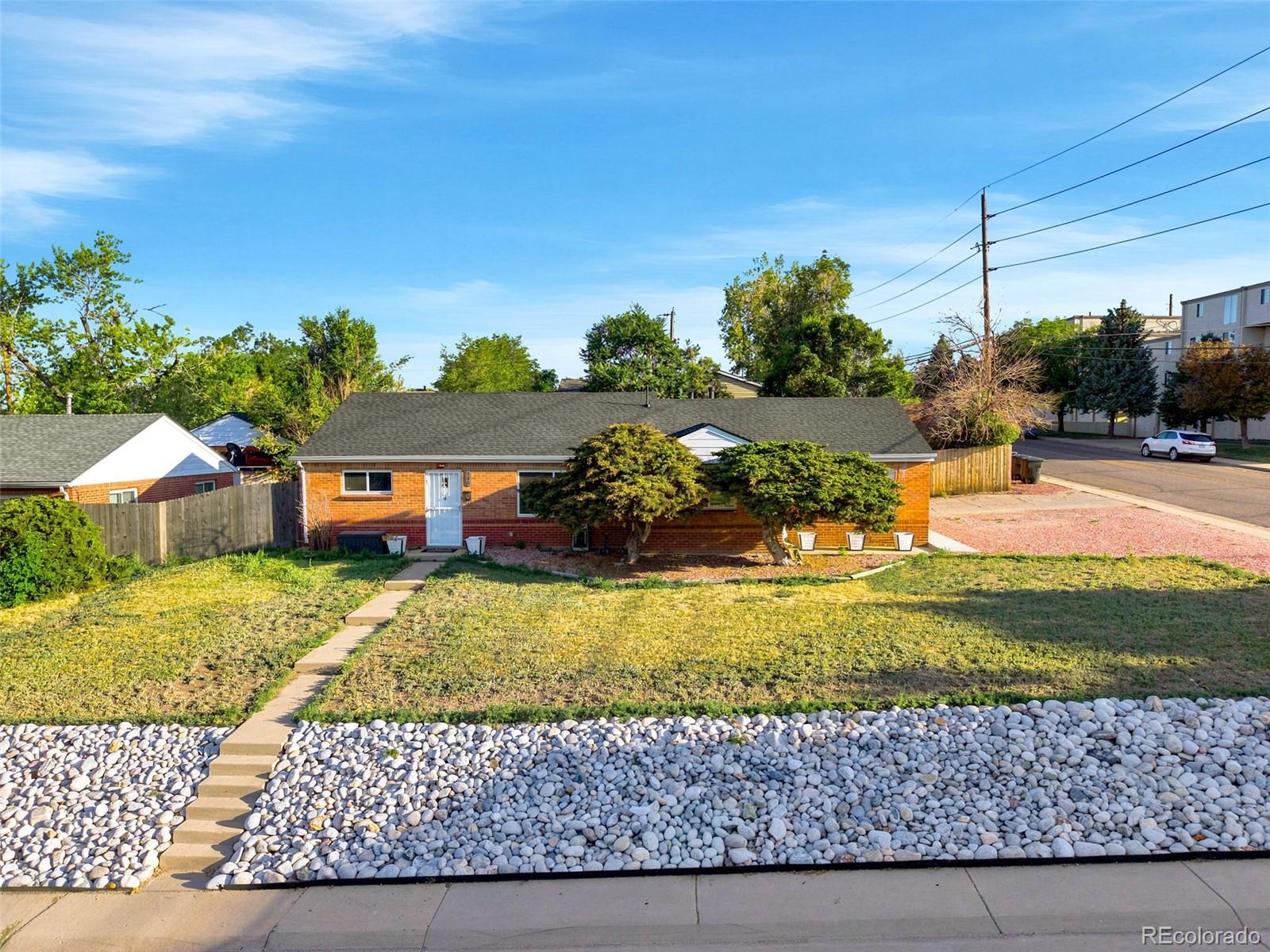 MLS Image #38 for 940  ash court,thornton, Colorado