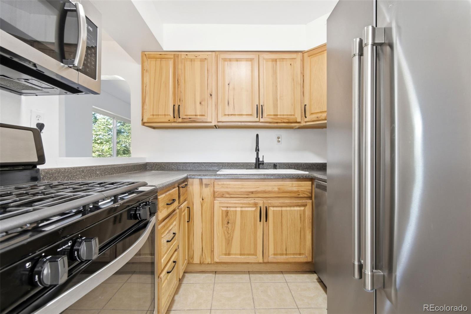 MLS Image #9 for 940  ash court,thornton, Colorado