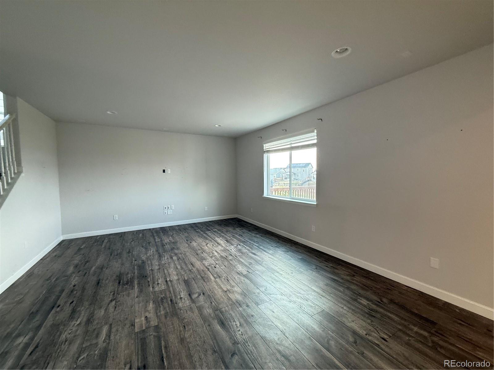 MLS Image #10 for 27811 e 9th drive,aurora, Colorado