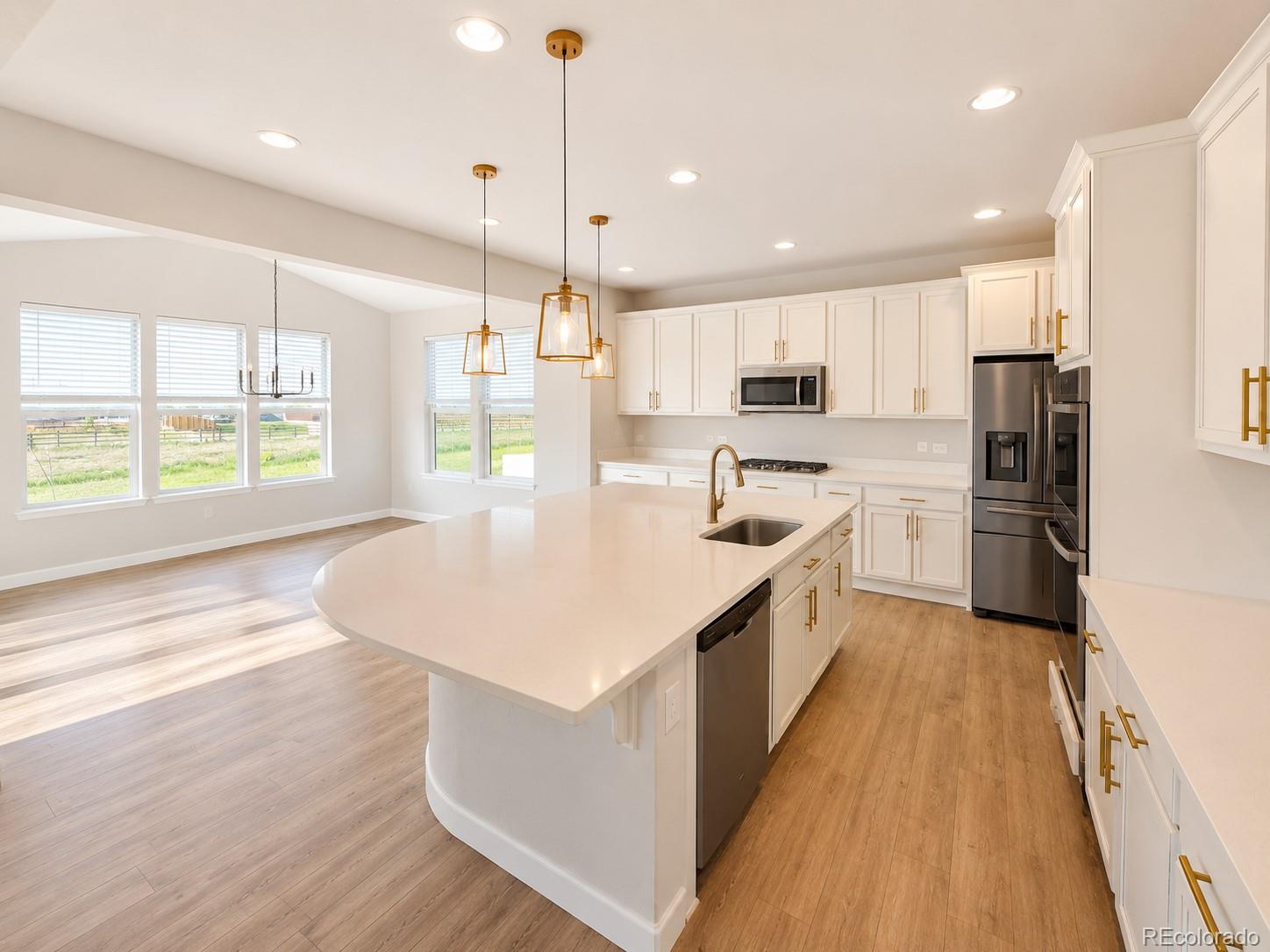 MLS Image #4 for 27811 e 9th drive,aurora, Colorado