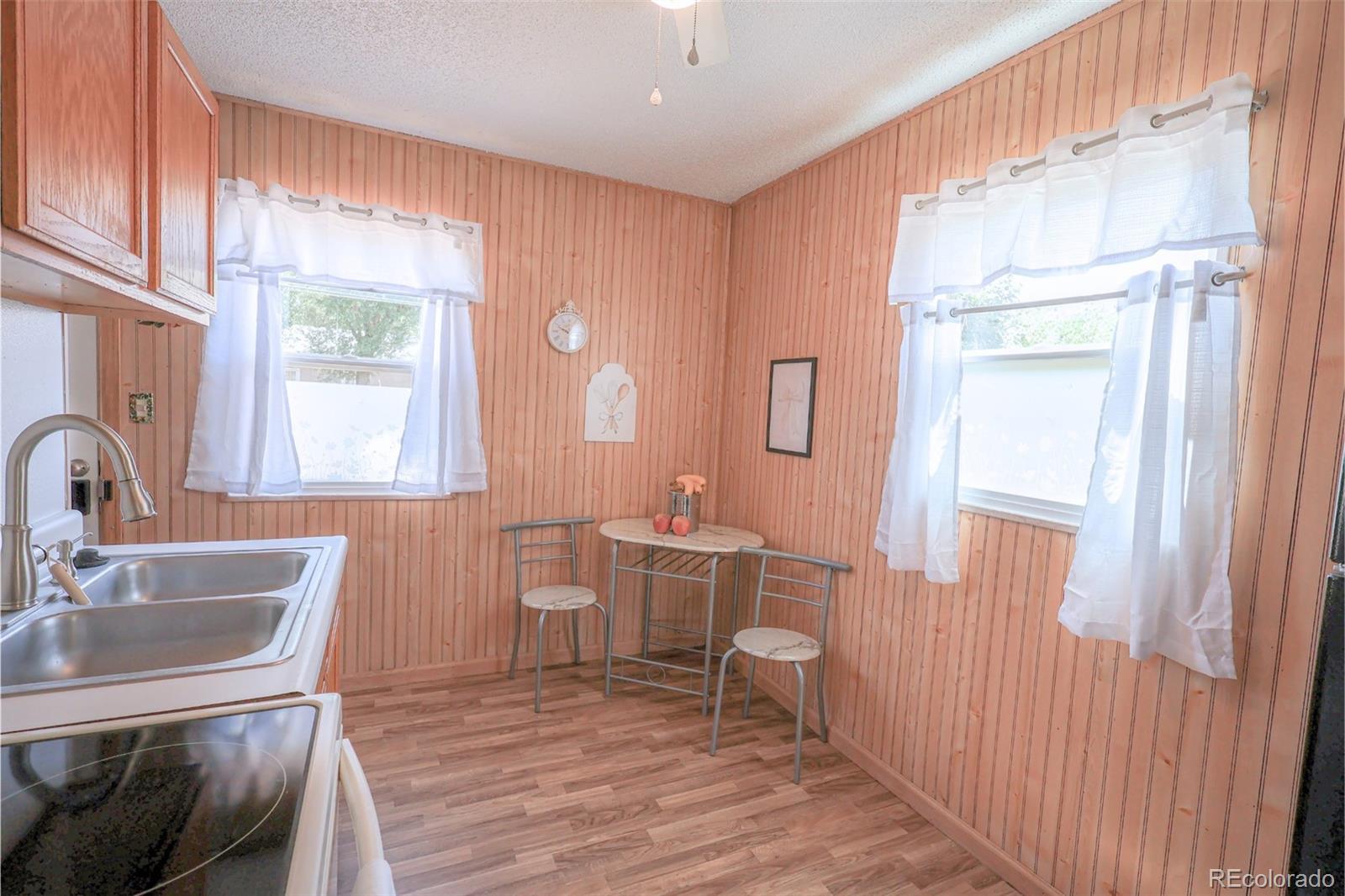 MLS Image #8 for 609 e saint elmo avenue,colorado springs, Colorado