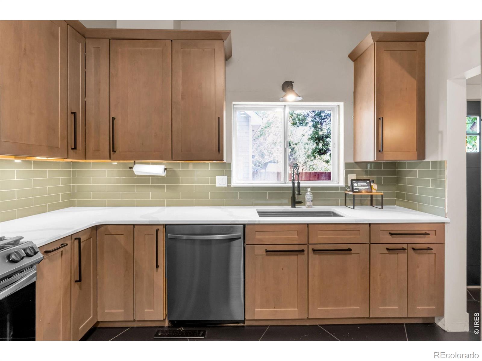 MLS Image #15 for 405  bimson avenue,berthoud, Colorado