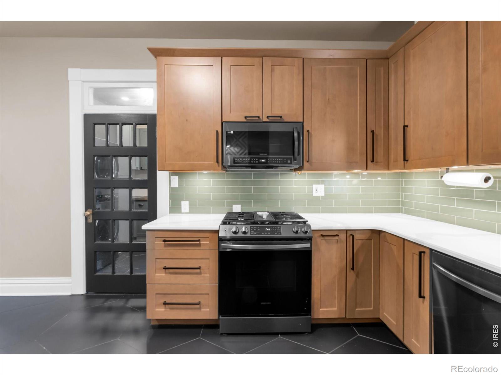 MLS Image #16 for 405  bimson avenue,berthoud, Colorado