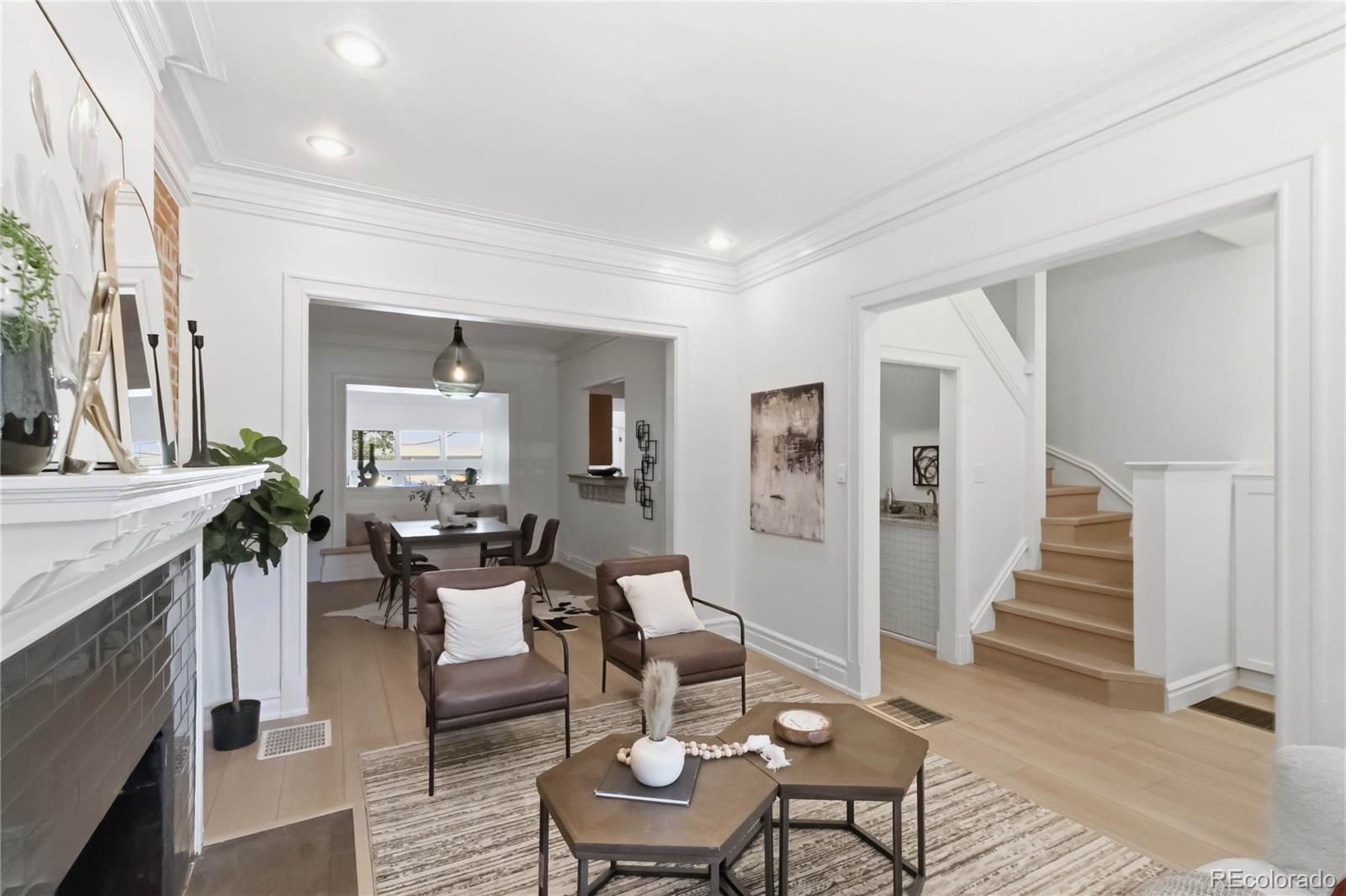 MLS Image #11 for 960 n ogden street,denver, Colorado
