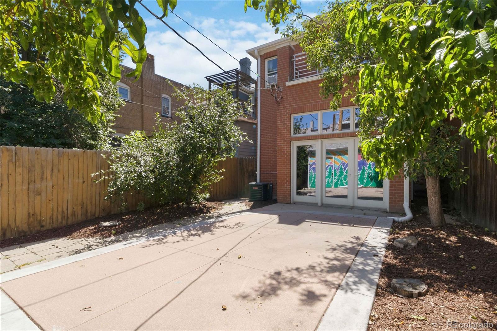 MLS Image #41 for 960 n ogden street,denver, Colorado
