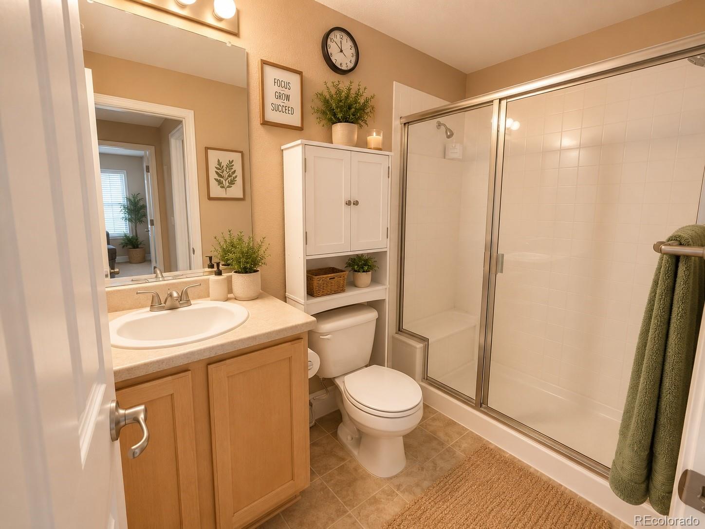 MLS Image #7 for 9797  mayfair street,englewood, Colorado