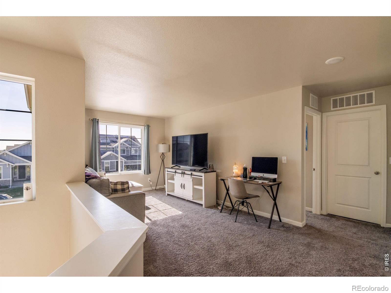 MLS Image #13 for 16733  beaumont boulevard,mead, Colorado