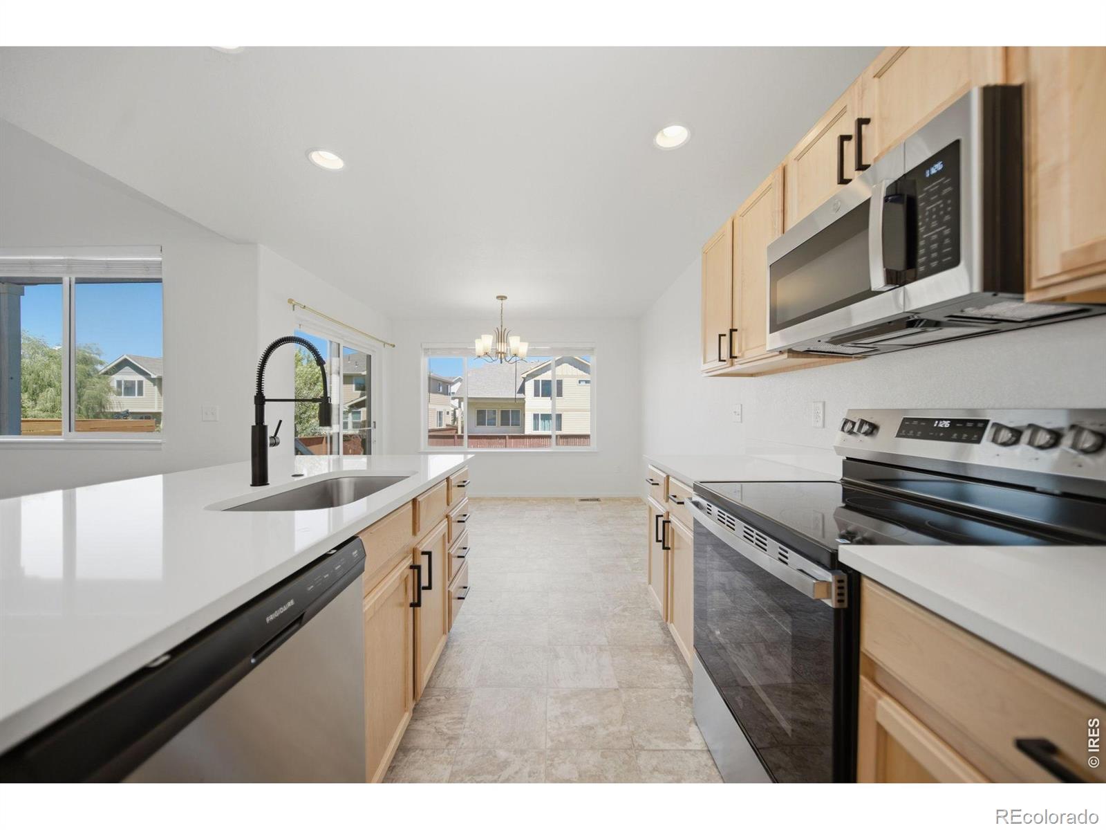 MLS Image #5 for 1812  twilight glow drive,windsor, Colorado