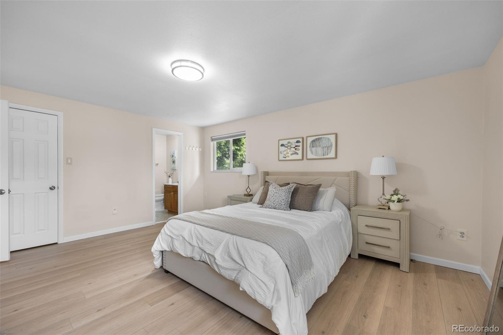 MLS Image #14 for 8722 e layton avenue,denver, Colorado