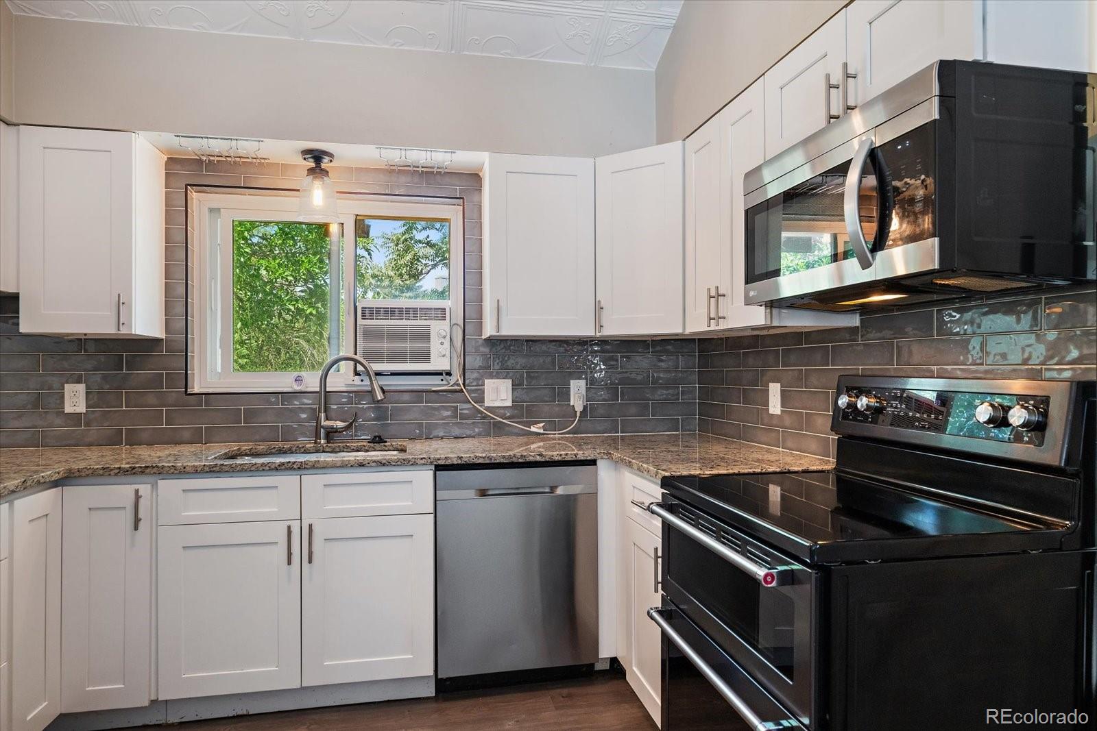 MLS Image #7 for 923 s ouray street,aurora, Colorado