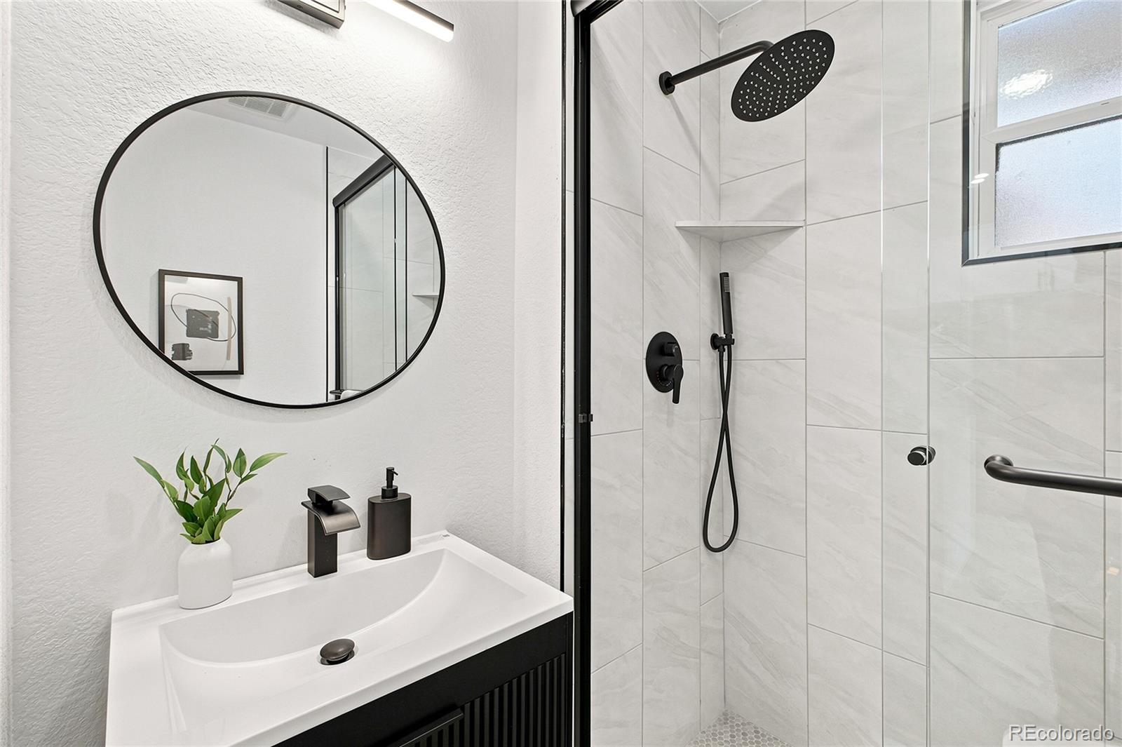 MLS Image #14 for 2931 n marion street,denver, Colorado