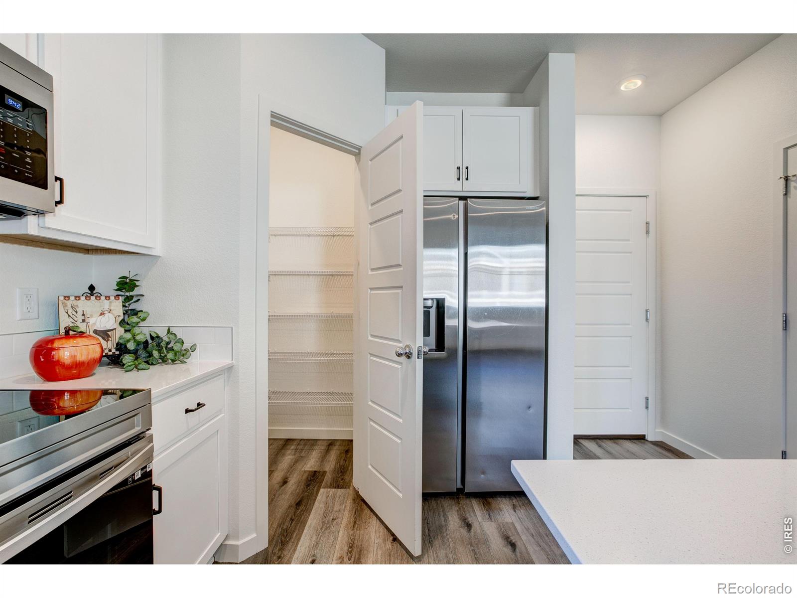 MLS Image #12 for 262  cardinal street,johnstown, Colorado