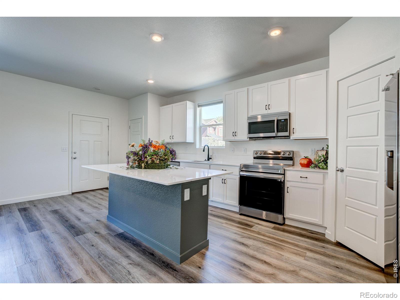 MLS Image #16 for 262  cardinal street,johnstown, Colorado