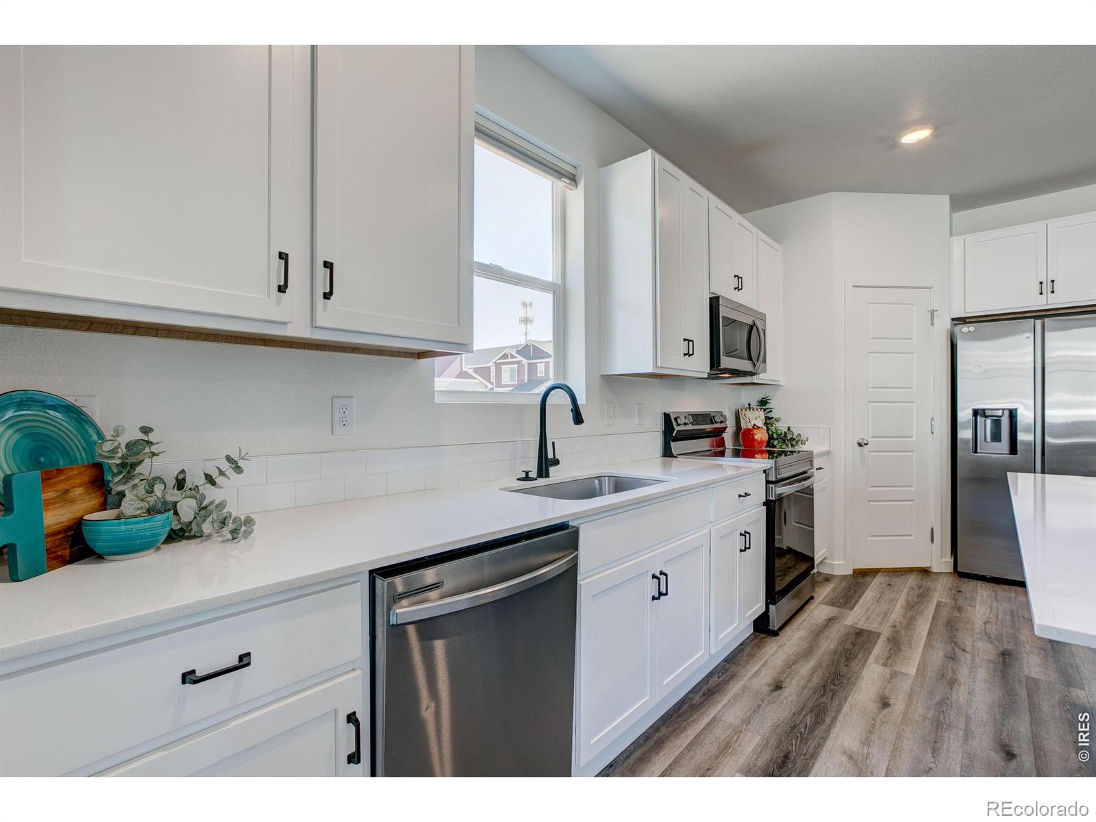 MLS Image #8 for 262  cardinal street,johnstown, Colorado