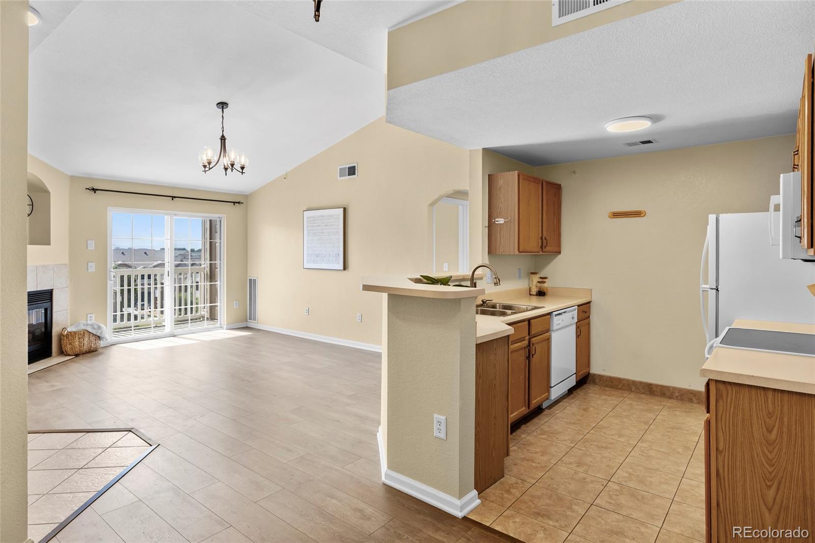 MLS Image #20 for 7440 s blackhawk street,englewood, Colorado