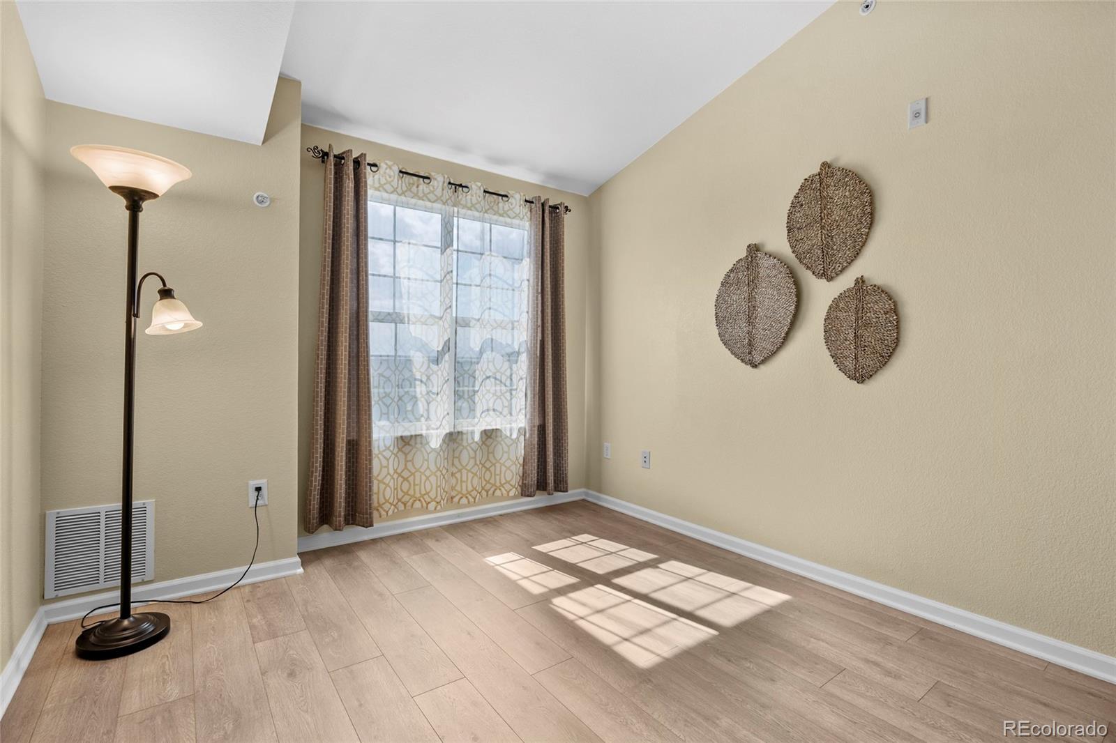 MLS Image #22 for 7440 s blackhawk street,englewood, Colorado