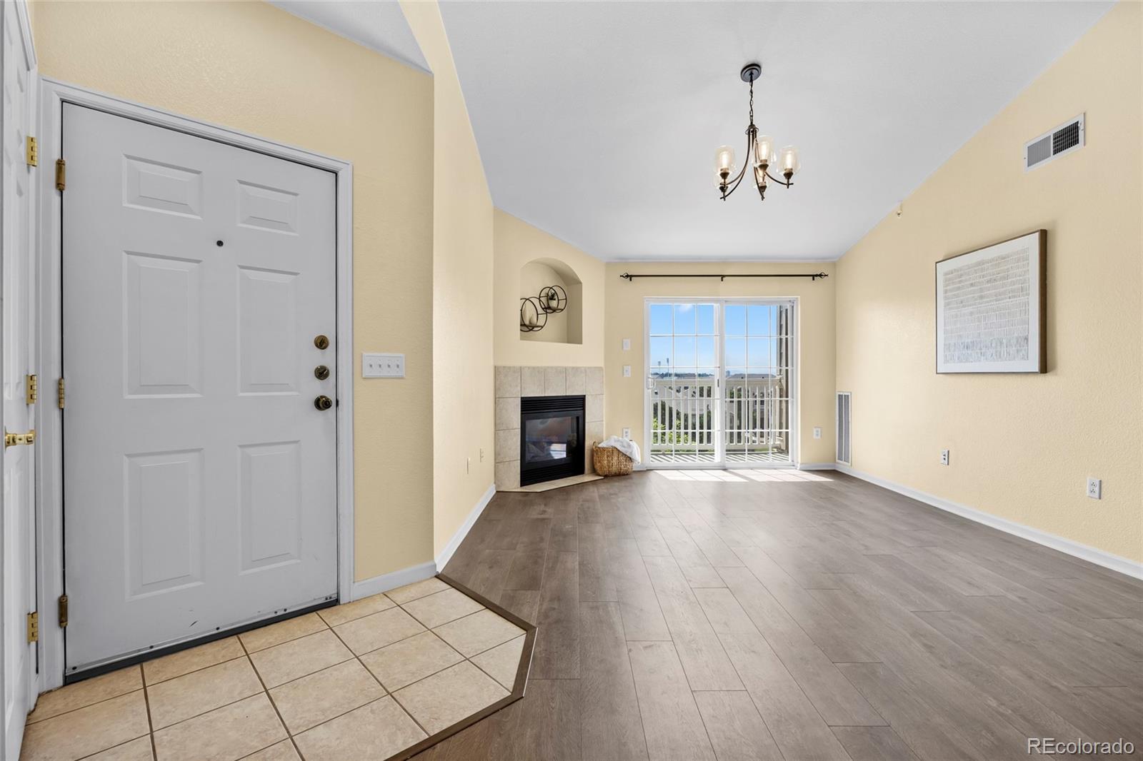 MLS Image #4 for 7440 s blackhawk street,englewood, Colorado