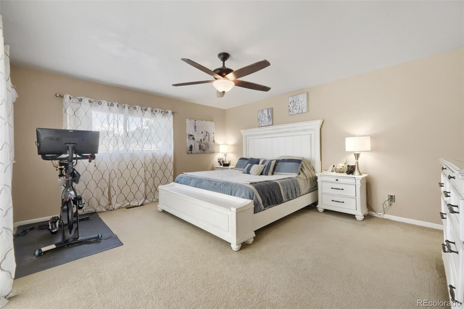 MLS Image #17 for 7579 s monaco way,englewood, Colorado