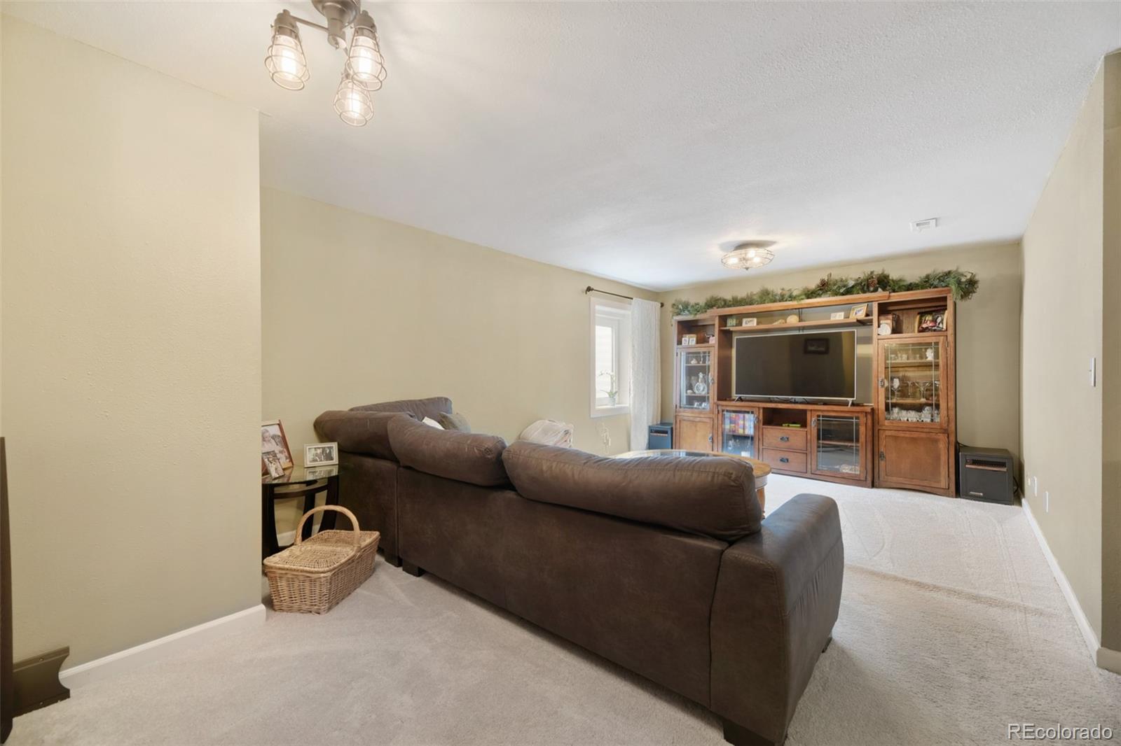 MLS Image #19 for 7579 s monaco way,englewood, Colorado