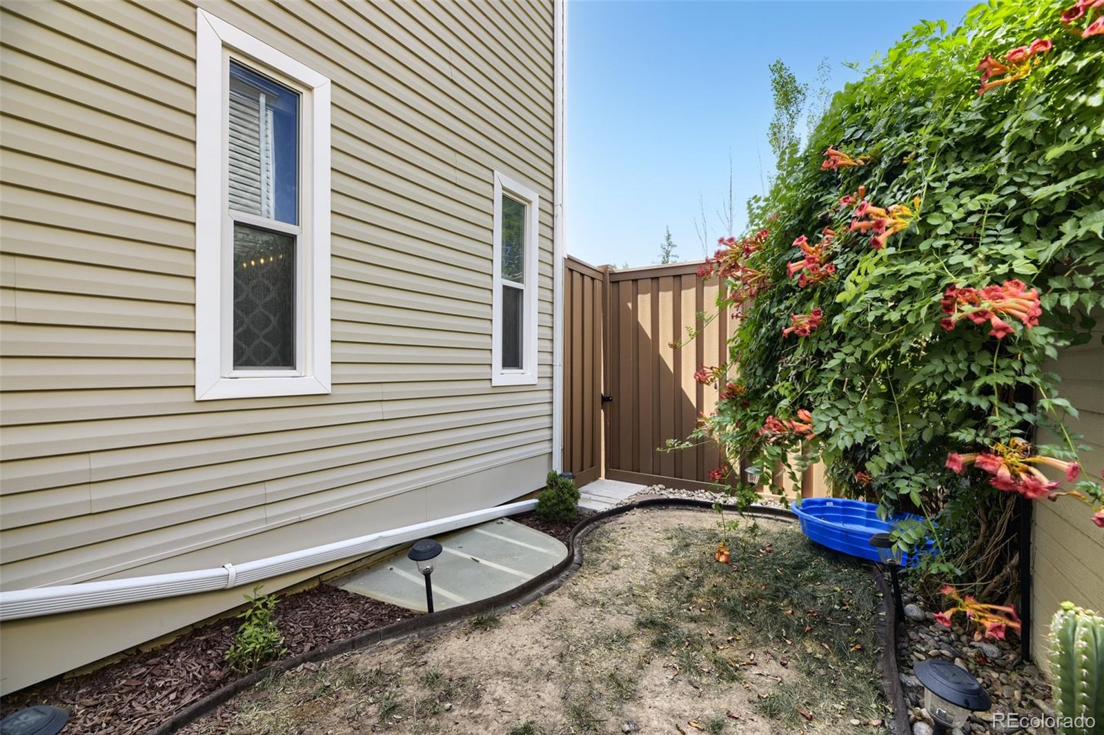 MLS Image #26 for 7579 s monaco way,englewood, Colorado
