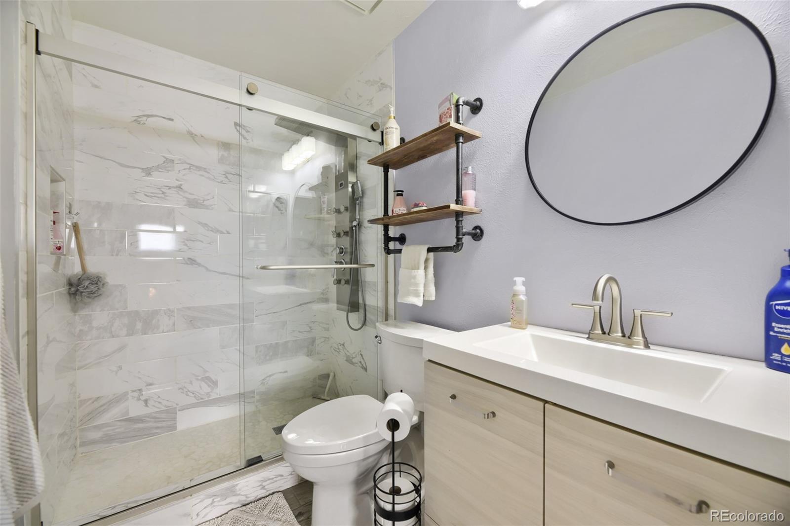 MLS Image #6 for 7579 s monaco way,englewood, Colorado