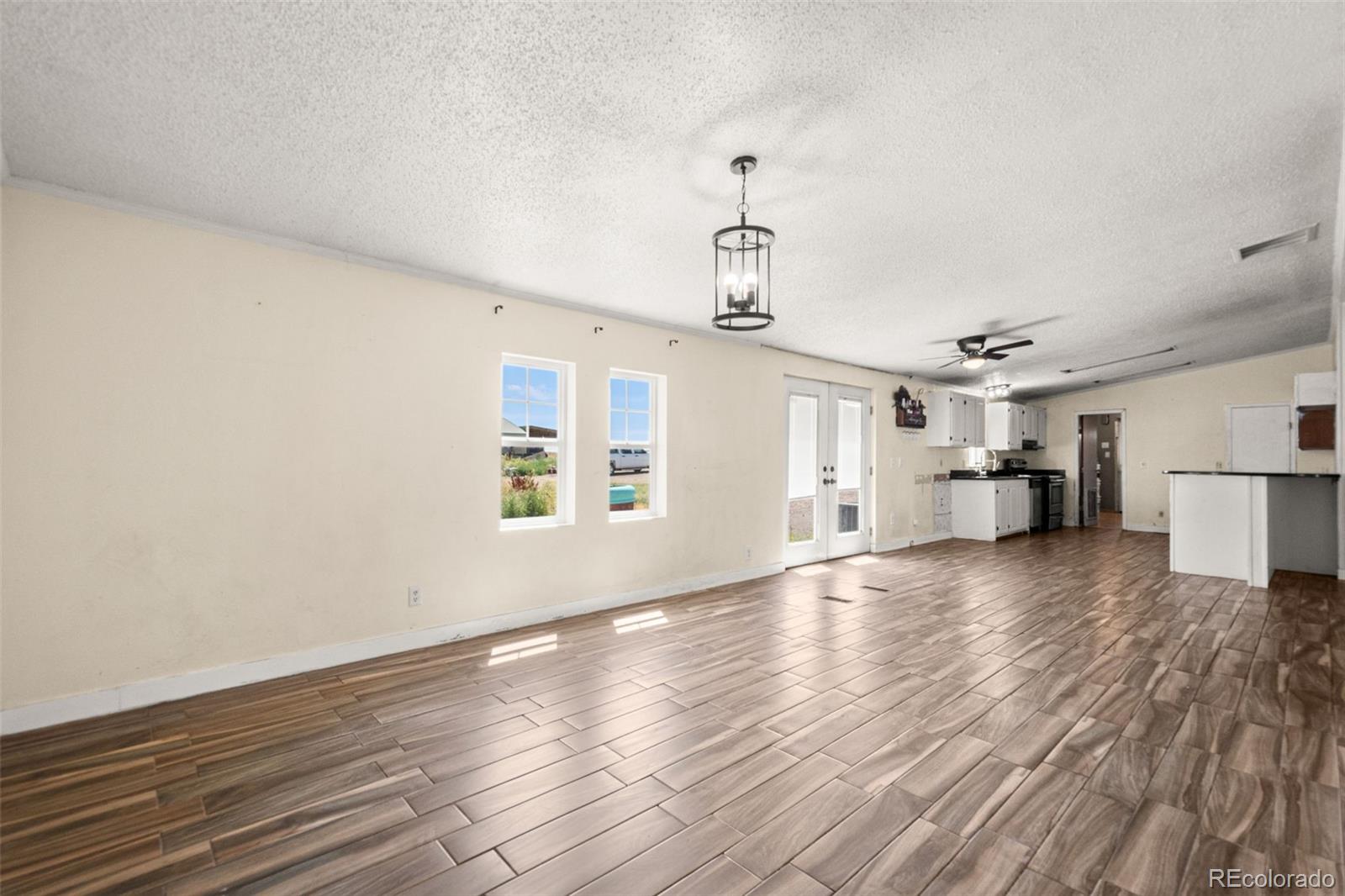 MLS Image #12 for 14950  powhaton road,brighton, Colorado
