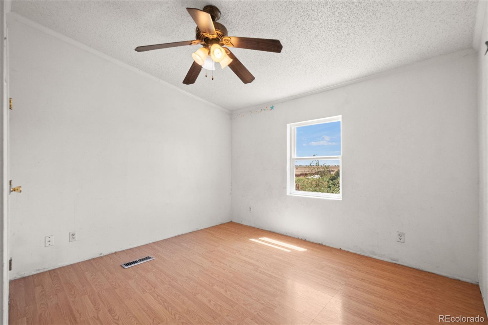 MLS Image #20 for 14950  powhaton road,brighton, Colorado