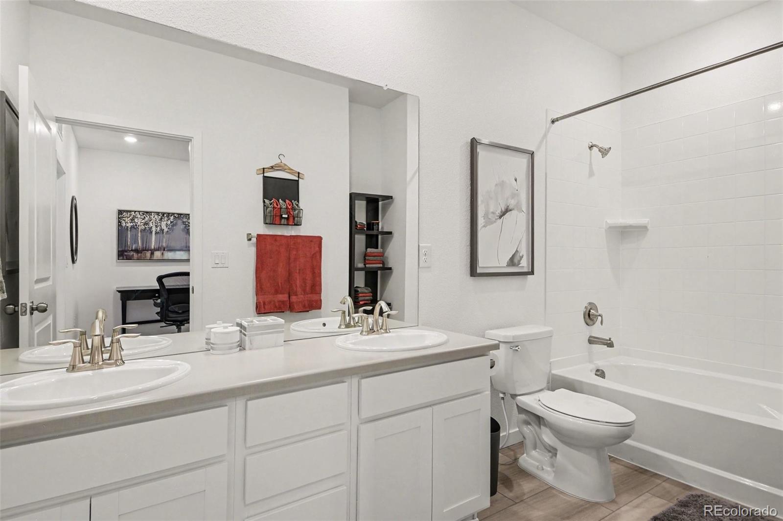 MLS Image #13 for 7487 w evans lane,denver, Colorado