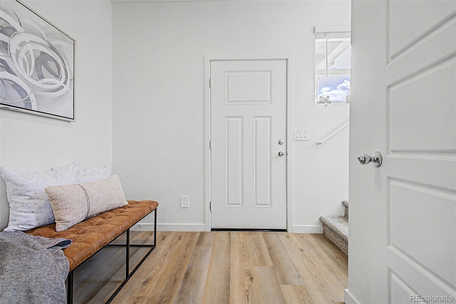 MLS Image #4 for 533  condor way,johnstown, Colorado