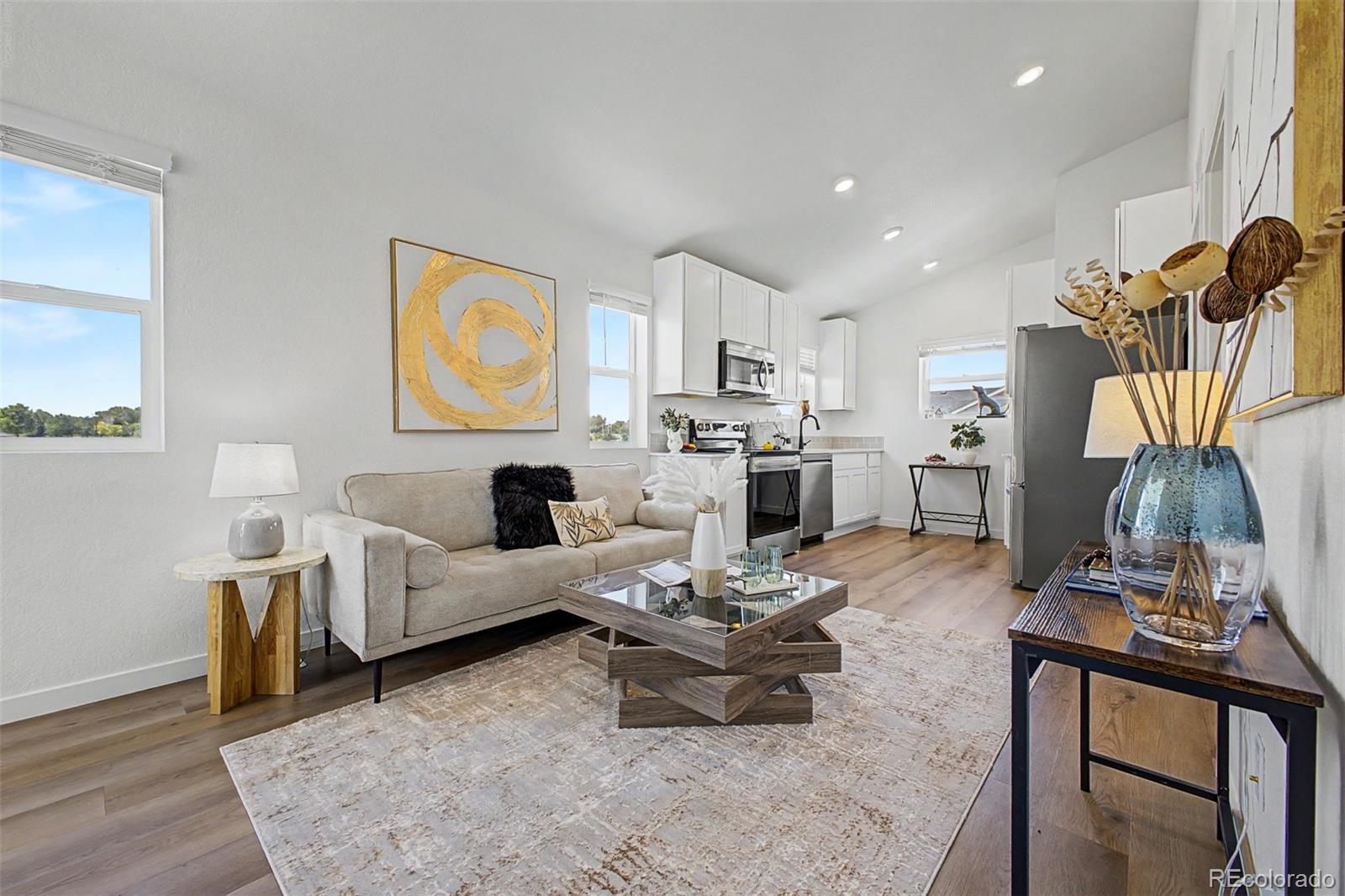 MLS Image #6 for 533  condor way,johnstown, Colorado