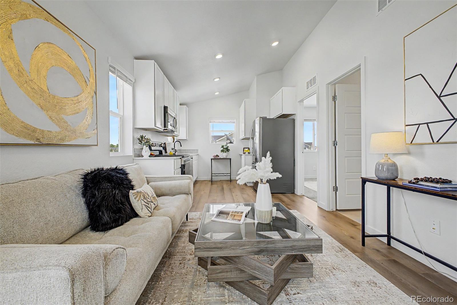 MLS Image #7 for 533  condor way,johnstown, Colorado