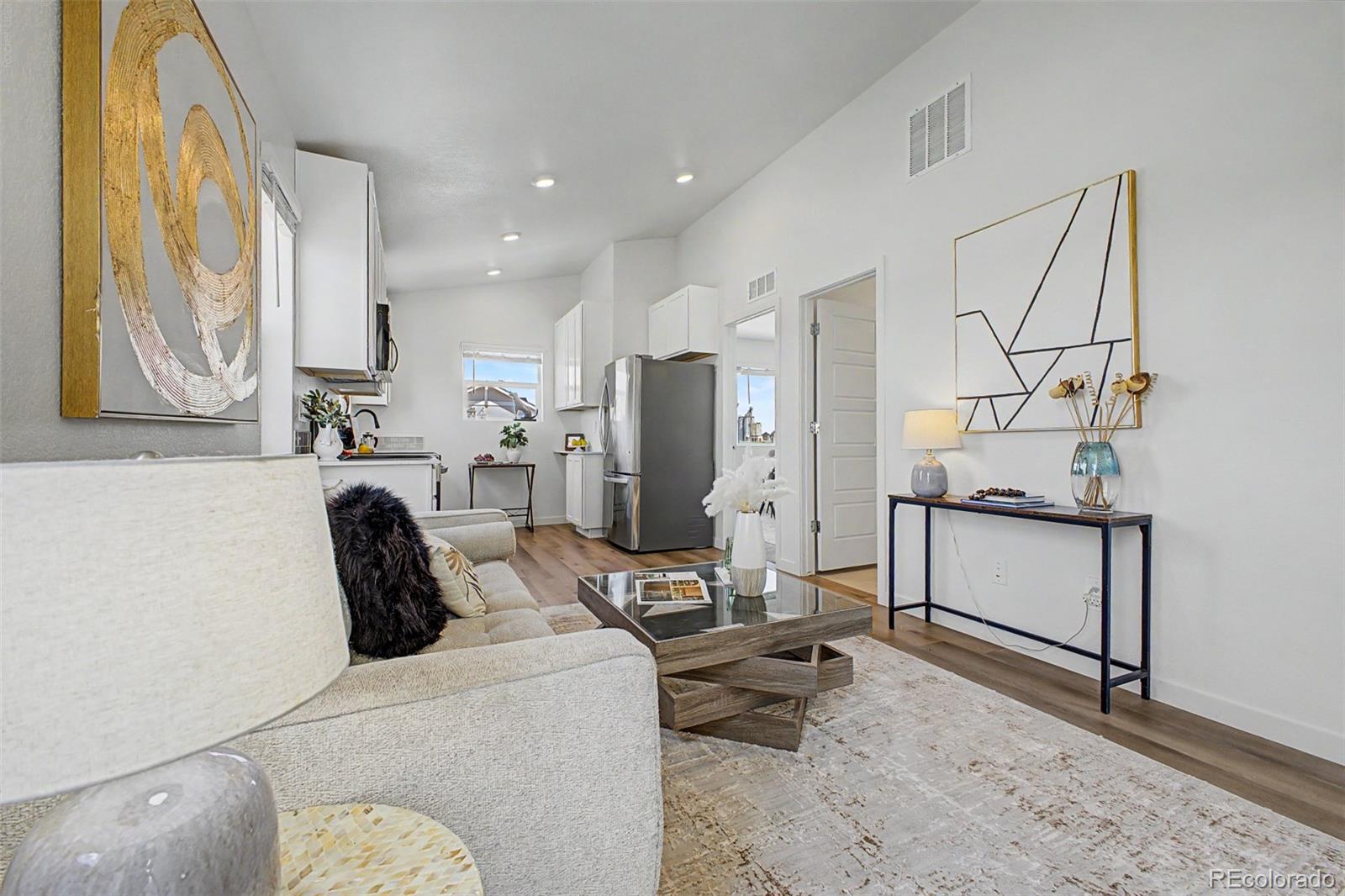 MLS Image #8 for 533  condor way,johnstown, Colorado