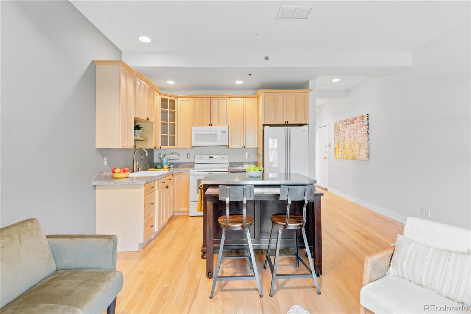 MLS Image #10 for 800 e 18th avenue 201,denver, Colorado