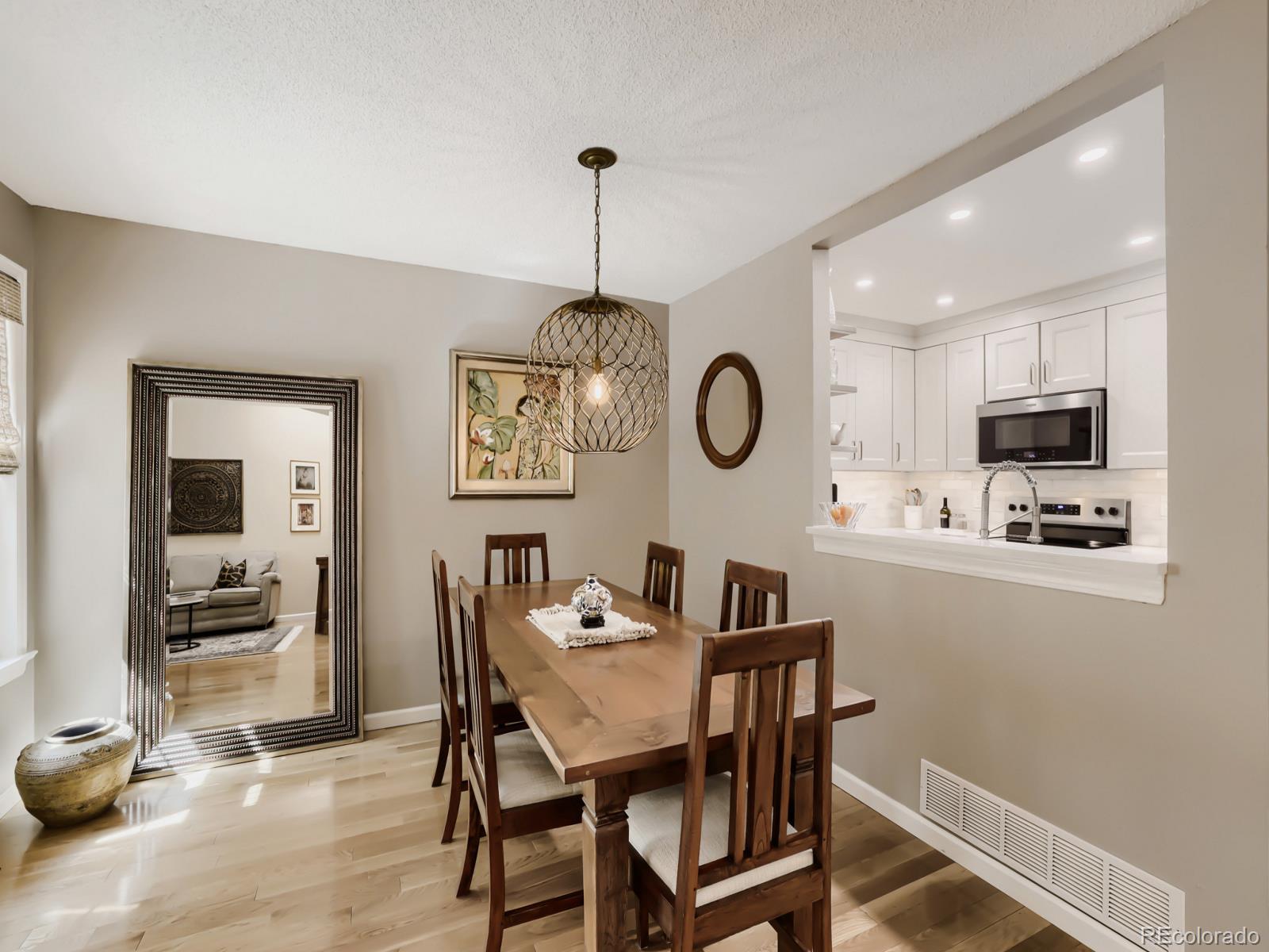 MLS Image #5 for 7373 e iowa avenue,denver, Colorado