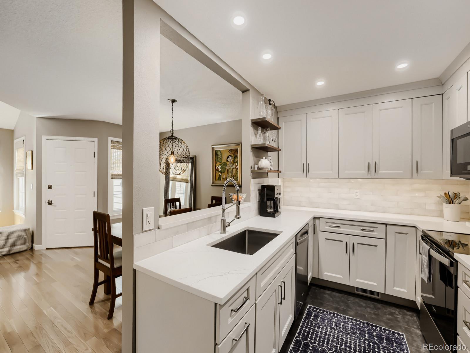 MLS Image #6 for 7373 e iowa avenue,denver, Colorado