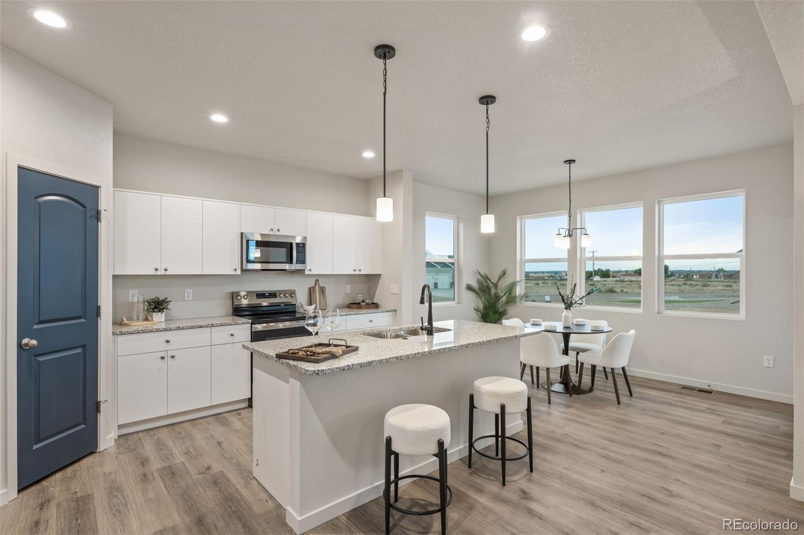 MLS Image #13 for 728 e campbell lane,pueblo, Colorado