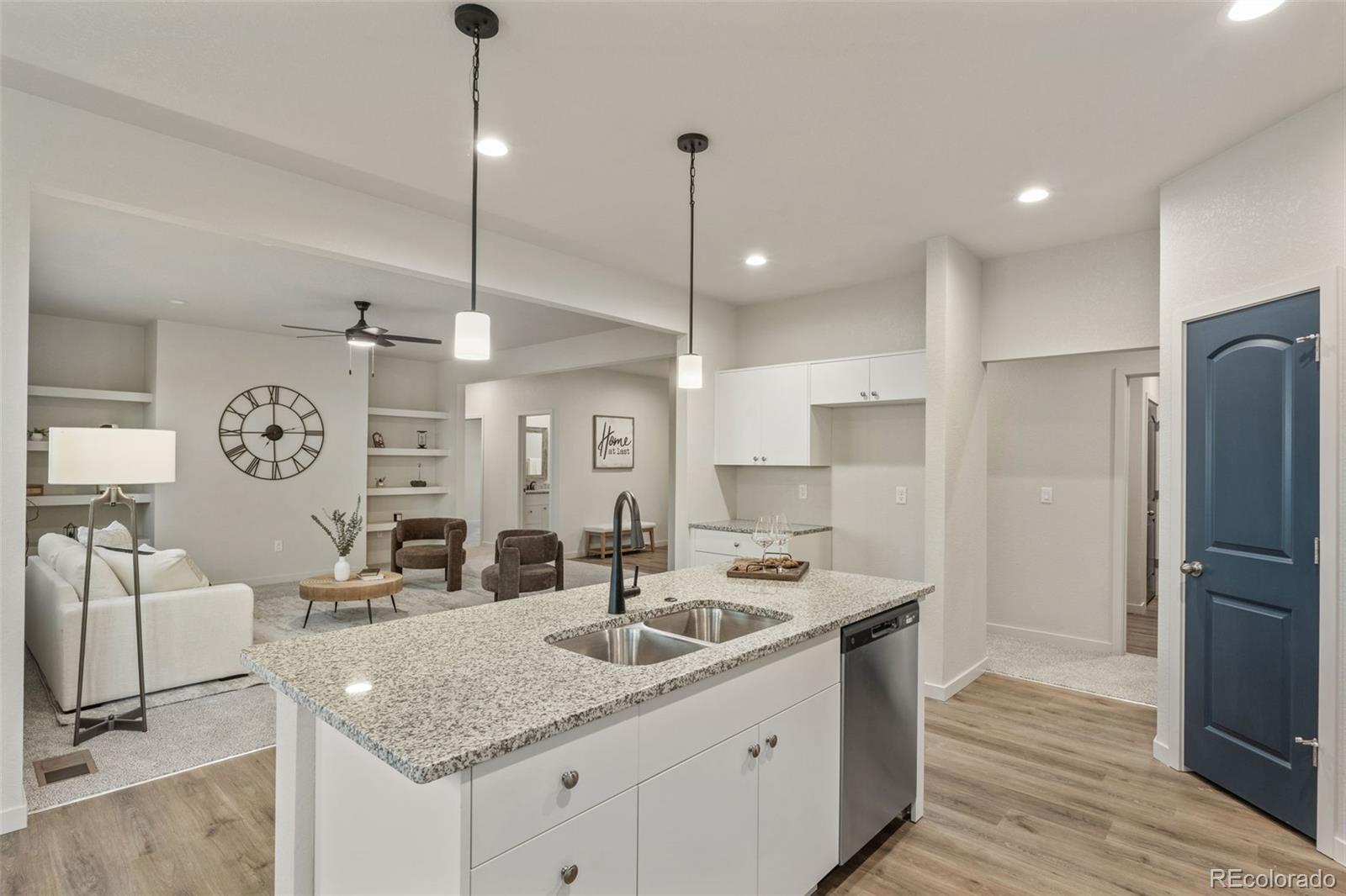 MLS Image #16 for 728 e campbell lane,pueblo, Colorado