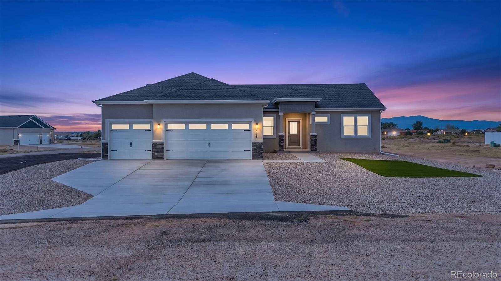 MLS Image #2 for 728 e campbell lane,pueblo, Colorado