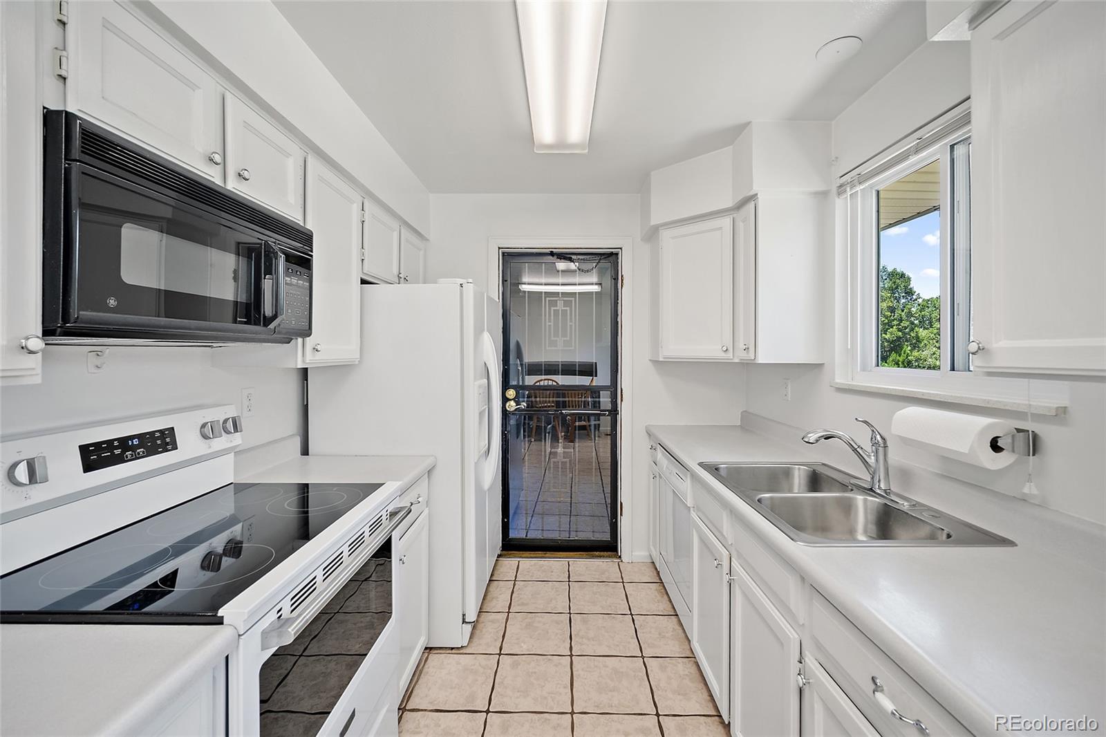 MLS Image #11 for 4695 w stanford avenue,denver, Colorado